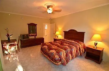 Tropical Lagoon Resort Πορτ Αντόνιο 3*,  Τζαμάικα