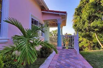 Tropical Lagoon Resort Πορτ Αντόνιο